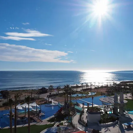 Апартаменты Sea Senses Торевьиа
